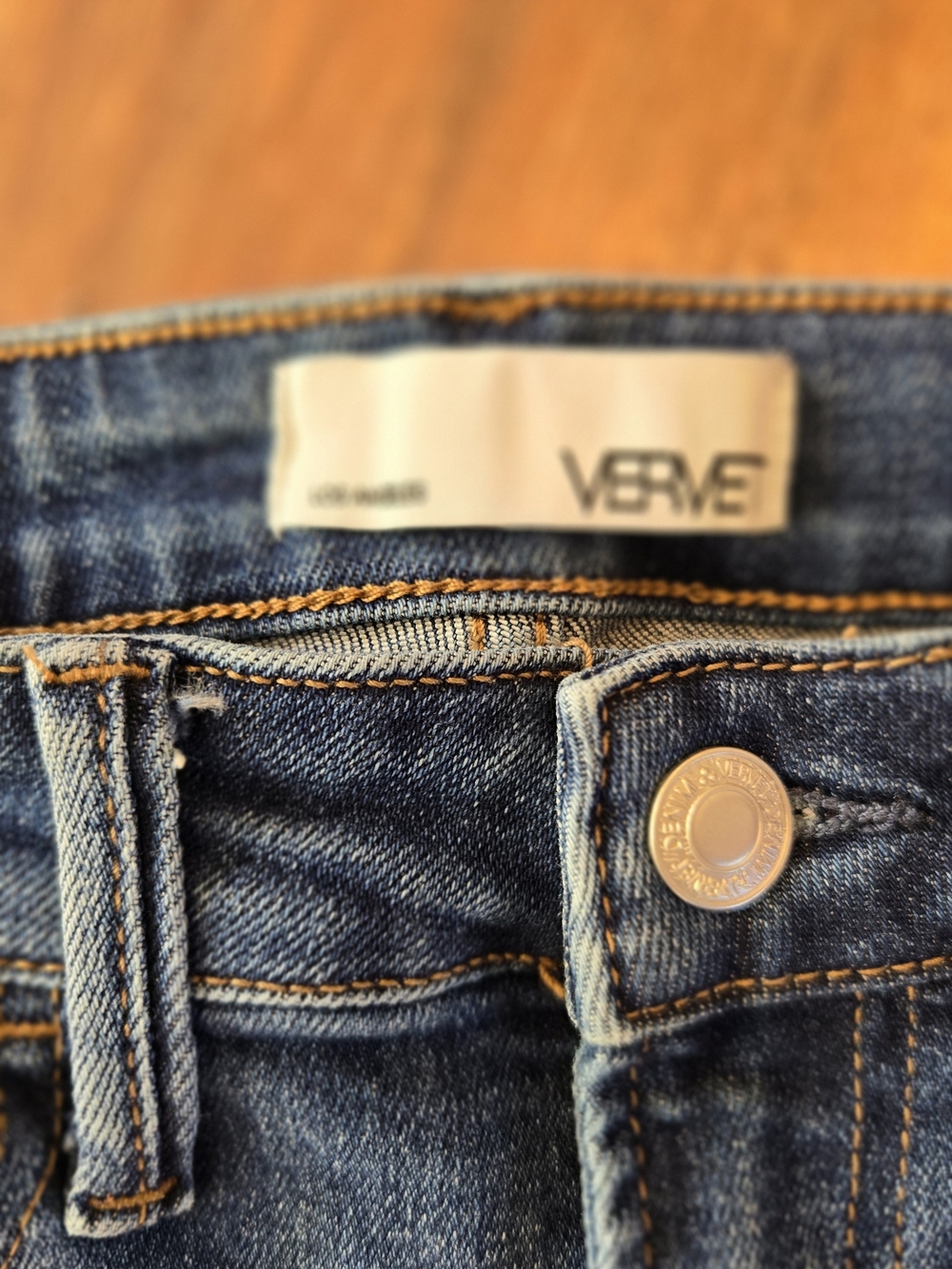 Women’s Skinny Jeans - Medium Blue Frayed Hem - Picture 2 of 4